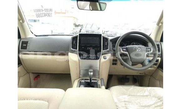 Comprar Importar Toyota Land Cruiser Preto Carro em Import - Dubai em Bengo Province Comprar Importar Toyota Land Cruiser Preto Carro em Import - Dubai em Bengo Province