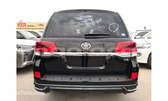 Comprar Importar Toyota Land Cruiser Preto Carro em Import - Dubai em Bengo Province Comprar Importar Toyota Land Cruiser Preto Carro em Import - Dubai em Bengo Province