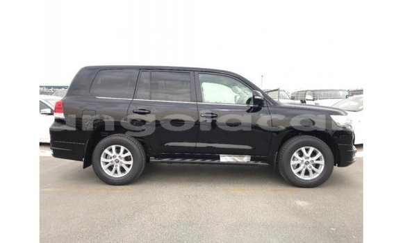 Comprar Importar Toyota Land Cruiser Preto Carro em Import - Dubai em Bengo Province Comprar Importar Toyota Land Cruiser Preto Carro em Import - Dubai em Bengo Province