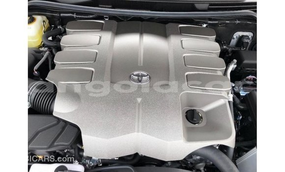 Comprar Importar Toyota Land Cruiser Preto Carro em Import - Dubai em Bengo Province Comprar Importar Toyota Land Cruiser Preto Carro em Import - Dubai em Bengo Province
