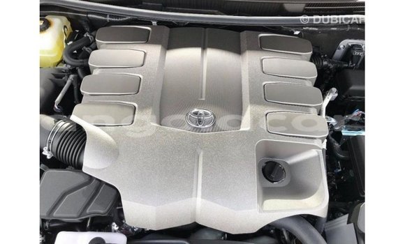 Acheter Import Voiture Toyota Land Cruiser Noir à Import - Dubai, Province de Bengo Acheter Import Voiture Toyota Land Cruiser Noir à Import - Dubai, Province de Bengo