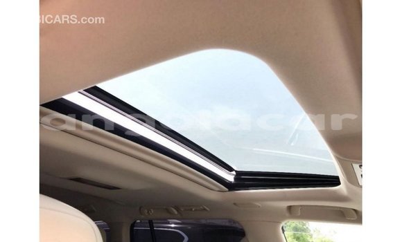 Comprar Importar Toyota Land Cruiser Branco Carro em Import - Dubai em Bengo Province Comprar Importar Toyota Land Cruiser Branco Carro em Import - Dubai em Bengo Province