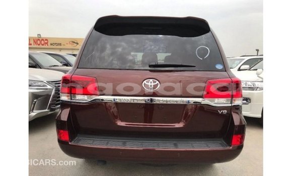 Comprar Importar Toyota Land Cruiser Outro Carro em Import - Dubai em Bengo Province Comprar Importar Toyota Land Cruiser Outro Carro em Import - Dubai em Bengo Province