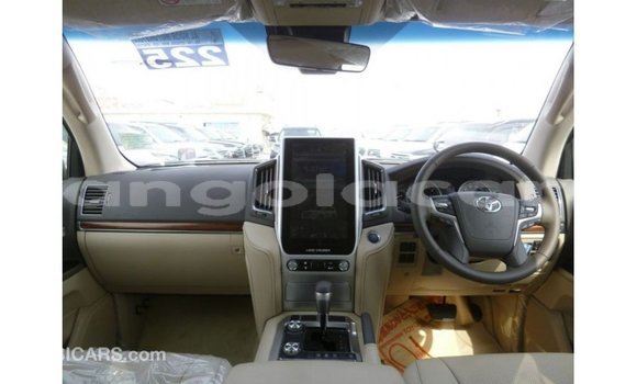 Comprar Importar Toyota Land Cruiser Outro Carro em Import - Dubai em Bengo Province Comprar Importar Toyota Land Cruiser Outro Carro em Import - Dubai em Bengo Province