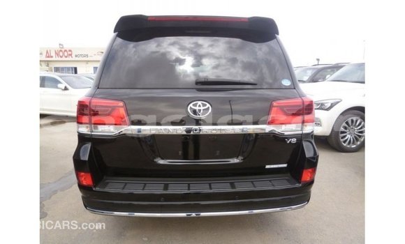 Buy Import Toyota Land Cruiser Black Car in Import - Dubai in Bengo Province Buy Import Toyota Land Cruiser Black Car in Import - Dubai in Bengo Province