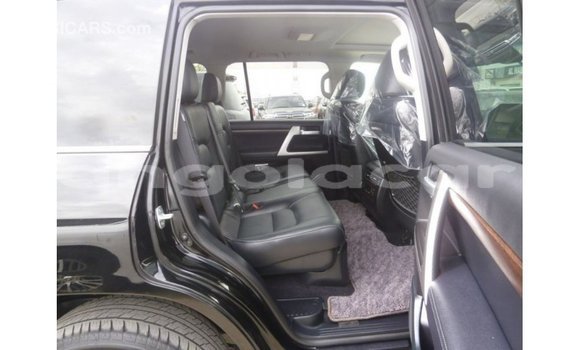 Buy Import Toyota Land Cruiser Black Car in Import - Dubai in Bengo Province Buy Import Toyota Land Cruiser Black Car in Import - Dubai in Bengo Province