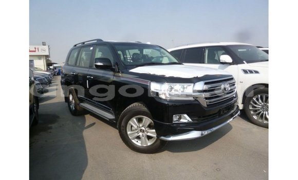 Comprar Importar Toyota Land Cruiser Preto Carro em Import - Dubai em Bengo Province Comprar Importar Toyota Land Cruiser Preto Carro em Import - Dubai em Bengo Province