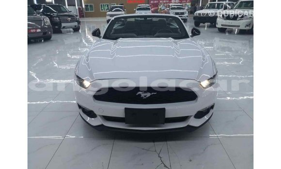 Comprar Importar Ford Mustang Branco Carro em Import - Dubai em Bengo Province Comprar Importar Ford Mustang Branco Carro em Import - Dubai em Bengo Province