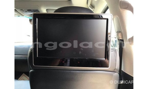 Comprar Importar Toyota Land Cruiser Branco Carro em Import - Dubai em Bengo Province Comprar Importar Toyota Land Cruiser Branco Carro em Import - Dubai em Bengo Province