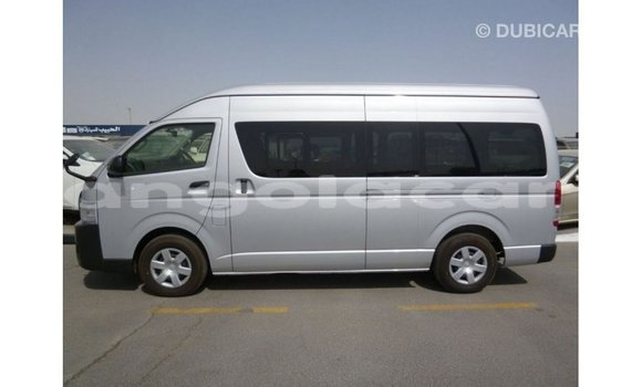 Comprar Importar Toyota Hiace Outro Carro em Import - Dubai em Bengo Province Comprar Importar Toyota Hiace Outro Carro em Import - Dubai em Bengo Province