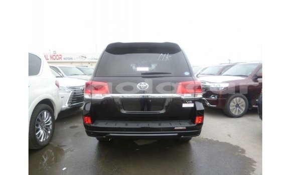 Buy Import Toyota Land Cruiser Black Car in Import - Dubai in Bengo Province Buy Import Toyota Land Cruiser Black Car in Import - Dubai in Bengo Province