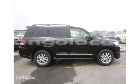 Buy Import Toyota Land Cruiser Black Car in Import - Dubai in Bengo Province Buy Import Toyota Land Cruiser Black Car in Import - Dubai in Bengo Province