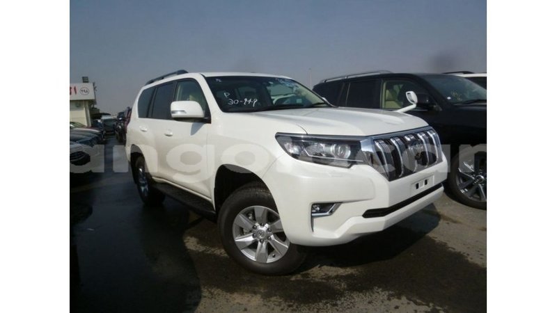 Big with watermark toyota prado bengo province import dubai 7021