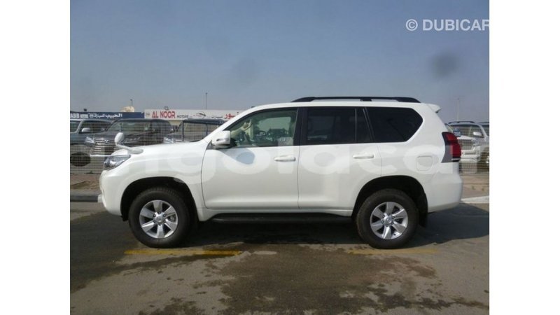 Big with watermark toyota prado bengo province import dubai 7021