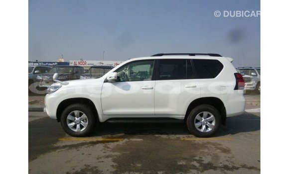 Comprar Importar Toyota Prado Branco Carro em Import - Dubai em Bengo Province Comprar Importar Toyota Prado Branco Carro em Import - Dubai em Bengo Province