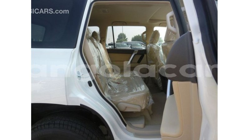 Big with watermark toyota prado bengo province import dubai 7021