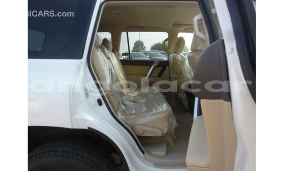 Comprar Importar Toyota Prado Branco Carro em Import - Dubai em Bengo Province Comprar Importar Toyota Prado Branco Carro em Import - Dubai em Bengo Province