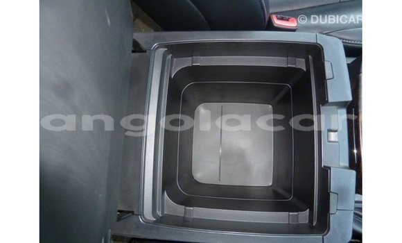 Comprar Importar Toyota Land Cruiser Branco Carro em Import - Dubai em Bengo Province Comprar Importar Toyota Land Cruiser Branco Carro em Import - Dubai em Bengo Province