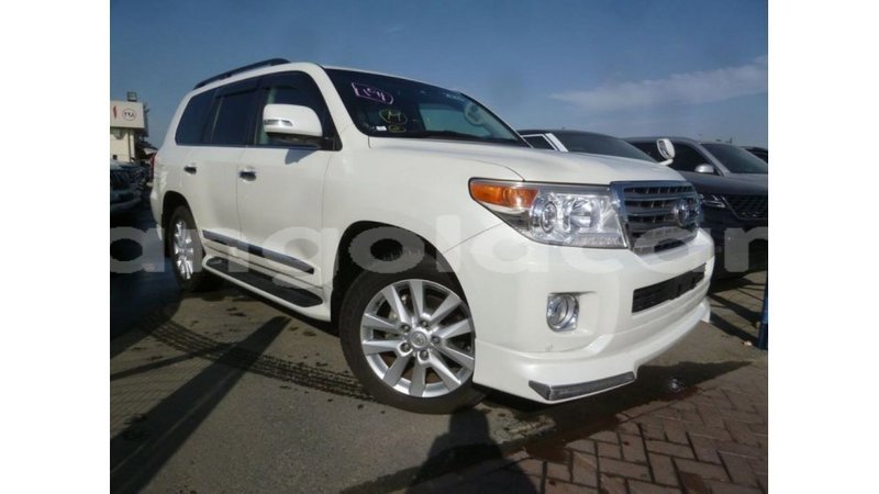 Big with watermark toyota land cruiser bengo province import dubai 7031
