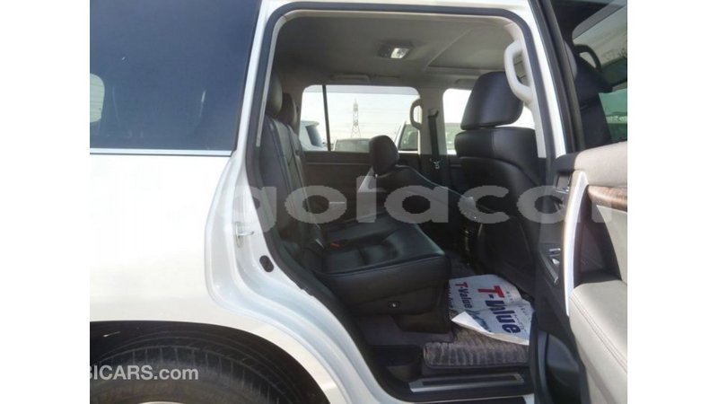 Big with watermark toyota land cruiser bengo province import dubai 7031