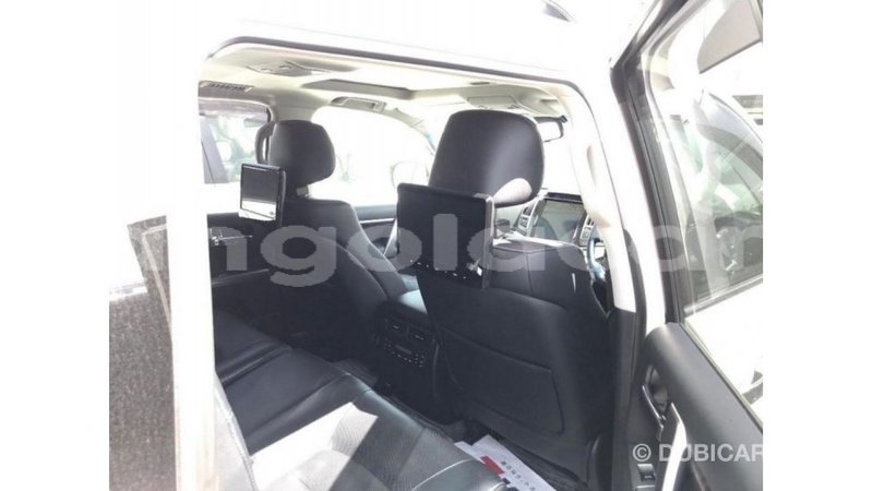 Big with watermark toyota land cruiser bengo province import dubai 7031