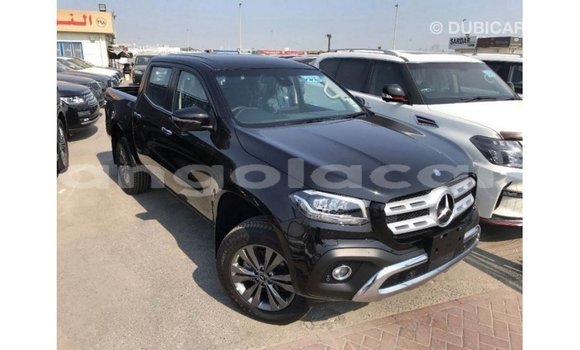 Comprar Importar Mercedes-Benz 250 Preto Carro em Import - Dubai em Bengo Province Comprar Importar Mercedes-Benz 250 Preto Carro em Import - Dubai em Bengo Province
