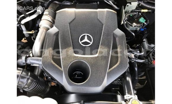 Comprar Importar Mercedes-Benz 250 Preto Carro em Import - Dubai em Bengo Province Comprar Importar Mercedes-Benz 250 Preto Carro em Import - Dubai em Bengo Province