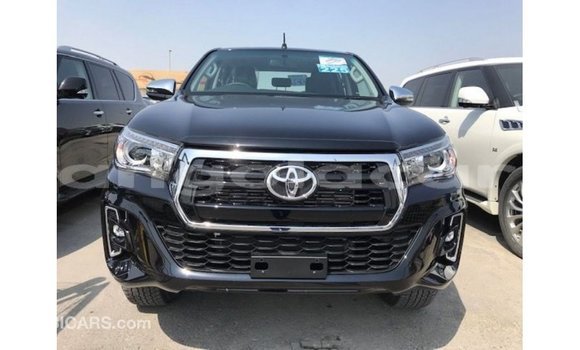 Acheter Import Voiture Toyota Hilux Noir à Import - Dubai, Province de Bengo Acheter Import Voiture Toyota Hilux Noir à Import - Dubai, Province de Bengo
