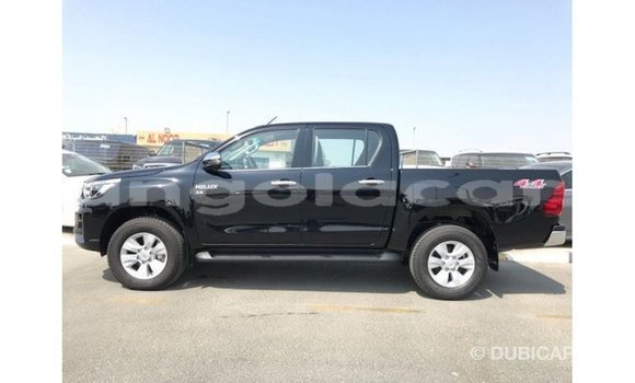 Acheter Import Voiture Toyota Hilux Noir à Import - Dubai, Province de Bengo Acheter Import Voiture Toyota Hilux Noir à Import - Dubai, Province de Bengo