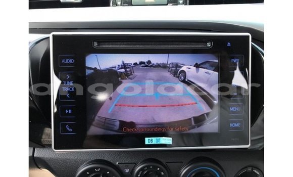 Acheter Import Voiture Toyota Hilux Noir à Import - Dubai, Province de Bengo Acheter Import Voiture Toyota Hilux Noir à Import - Dubai, Province de Bengo