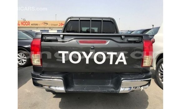 Buy Import Toyota Hilux Black Car in Import - Dubai in Bengo Province Buy Import Toyota Hilux Black Car in Import - Dubai in Bengo Province