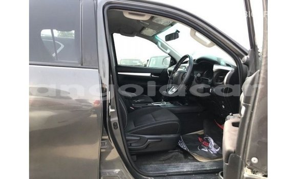 Buy Import Toyota Hilux Black Car in Import - Dubai in Bengo Province Buy Import Toyota Hilux Black Car in Import - Dubai in Bengo Province