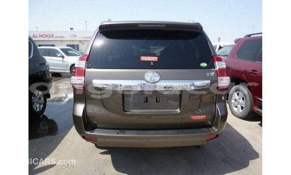 Comprar Importar Toyota Prado Marrom Carro em Import - Dubai em Bengo Province Comprar Importar Toyota Prado Marrom Carro em Import - Dubai em Bengo Province