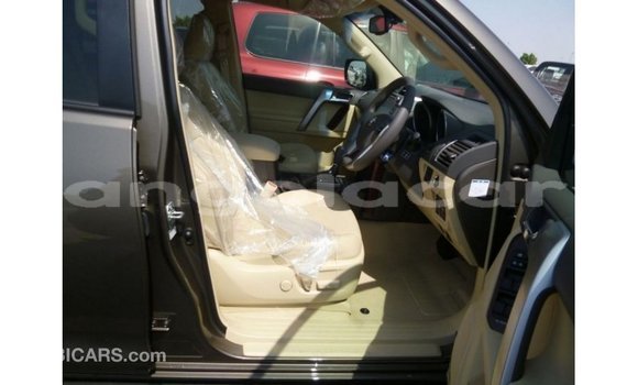 Comprar Importar Toyota Prado Marrom Carro em Import - Dubai em Bengo Province Comprar Importar Toyota Prado Marrom Carro em Import - Dubai em Bengo Province