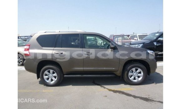 Comprar Importar Toyota Prado Marrom Carro em Import - Dubai em Bengo Province Comprar Importar Toyota Prado Marrom Carro em Import - Dubai em Bengo Province