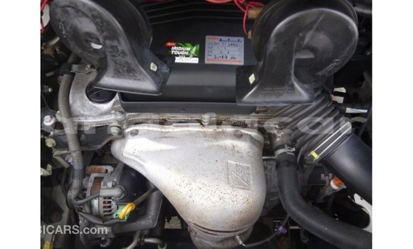 Comprar Importar Toyota Alphard Branco Carro em Import - Dubai em Bengo Province Comprar Importar Toyota Alphard Branco Carro em Import - Dubai em Bengo Province