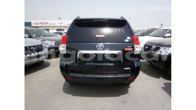Big with watermark toyota prado bengo province import dubai 7045