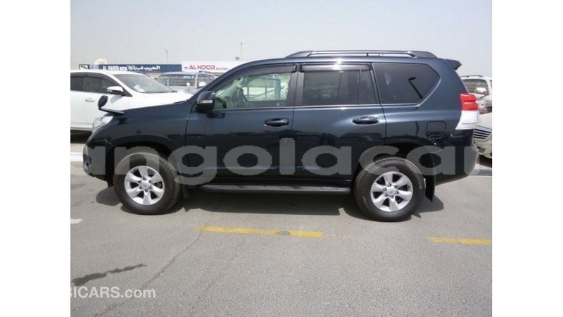 Big with watermark toyota prado bengo province import dubai 7045