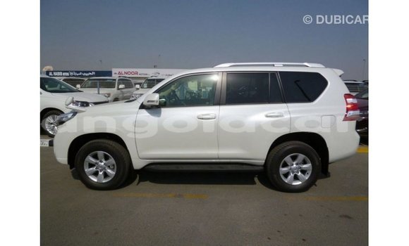 Acheter Import Voiture Toyota Prado Blanc à Import - Dubai, Province de Bengo Acheter Import Voiture Toyota Prado Blanc à Import - Dubai, Province de Bengo