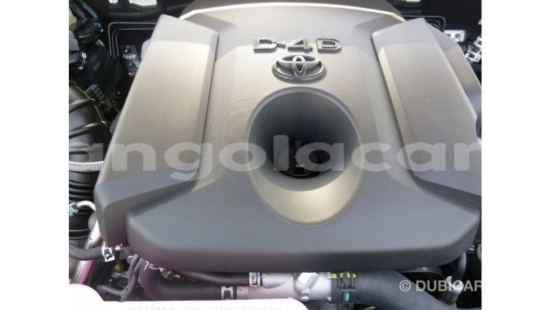 Big with watermark toyota prado bengo province import dubai 7046