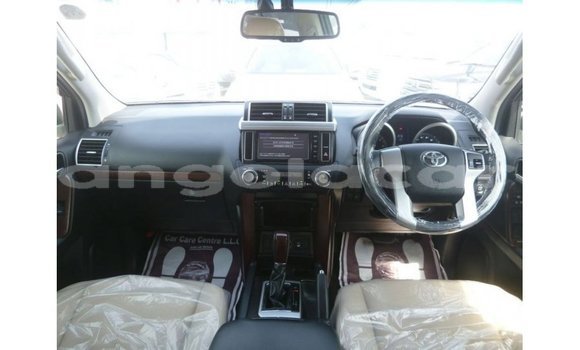 Comprar Importar Toyota Prado Outro Carro em Import - Dubai em Bengo Province Comprar Importar Toyota Prado Outro Carro em Import - Dubai em Bengo Province