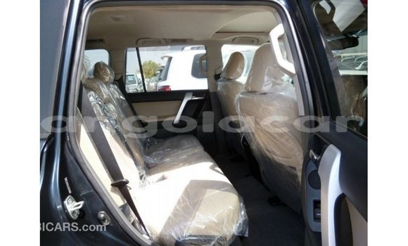 Comprar Importar Toyota Prado Azul Carro em Import - Dubai em Bengo Province Comprar Importar Toyota Prado Azul Carro em Import - Dubai em Bengo Province