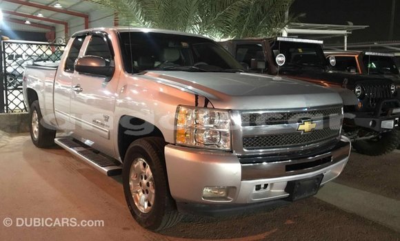 Comprar Importar Chevrolet Silverado Outro Carro em Import - Dubai em Bengo Province Comprar Importar Chevrolet Silverado Outro Carro em Import - Dubai em Bengo Province