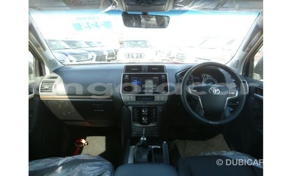 Comprar Importar Toyota Prado Outro Carro em Import - Dubai em Bengo Province Comprar Importar Toyota Prado Outro Carro em Import - Dubai em Bengo Province