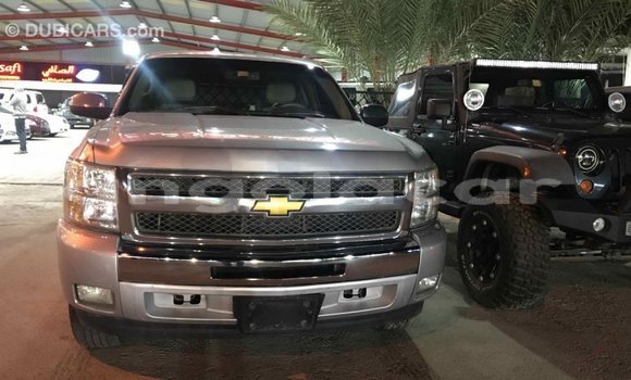 Comprar Importar Chevrolet Silverado Outro Carro em Import - Dubai em Bengo Province Comprar Importar Chevrolet Silverado Outro Carro em Import - Dubai em Bengo Province