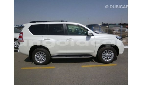 Acheter Import Voiture Toyota Prado Blanc à Import - Dubai, Province de Bengo Acheter Import Voiture Toyota Prado Blanc à Import - Dubai, Province de Bengo