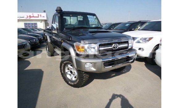 Comprar Importar Toyota Land Cruiser Outro Carro em Import - Dubai em Bengo Province Comprar Importar Toyota Land Cruiser Outro Carro em Import - Dubai em Bengo Province