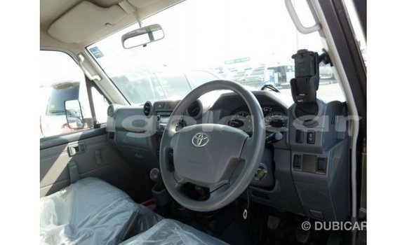 Comprar Importar Toyota Land Cruiser Outro Carro em Import - Dubai em Bengo Province Comprar Importar Toyota Land Cruiser Outro Carro em Import - Dubai em Bengo Province