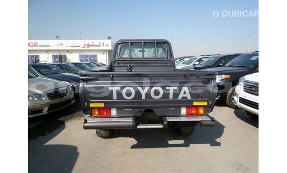 Comprar Importar Toyota Land Cruiser Outro Carro em Import - Dubai em Bengo Province Comprar Importar Toyota Land Cruiser Outro Carro em Import - Dubai em Bengo Province