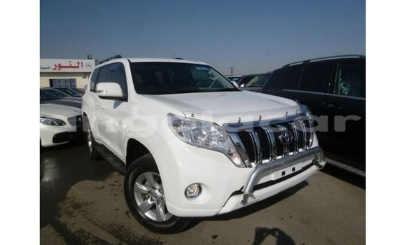 Comprar Importar Toyota Prado Branco Carro em Import - Dubai em Bengo Province Comprar Importar Toyota Prado Branco Carro em Import - Dubai em Bengo Province